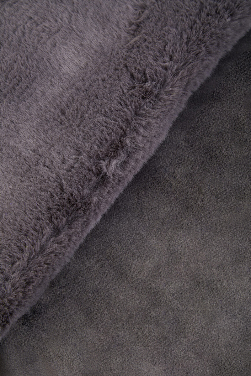 Orsina Lamina Grey Faux Fur Throw – Luxury Plush Soft Blanket