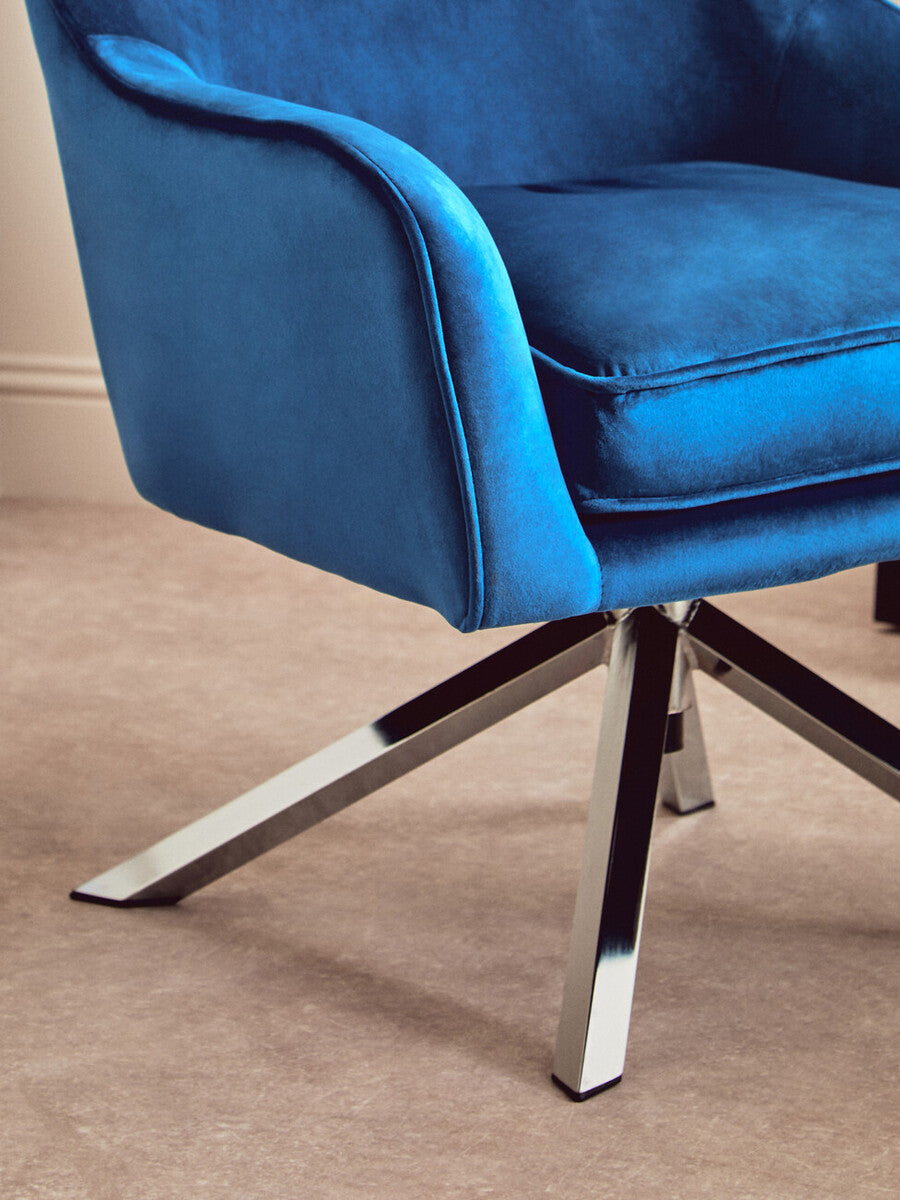 Orsina Avery Midnight Blue Velvet Swivel Chair – Modern Accent Seating