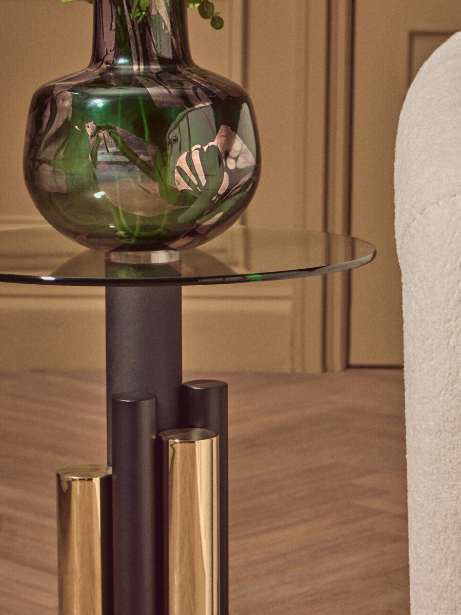 Orsina Oria Glass Side Table – Modern Gold and Black Sculptural Base