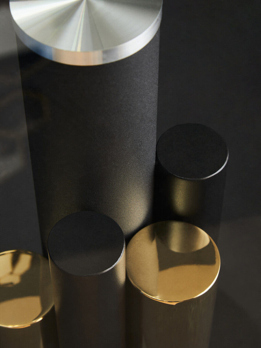 Orsina Oria Glass Side Table – Modern Gold and Black Sculptural Base