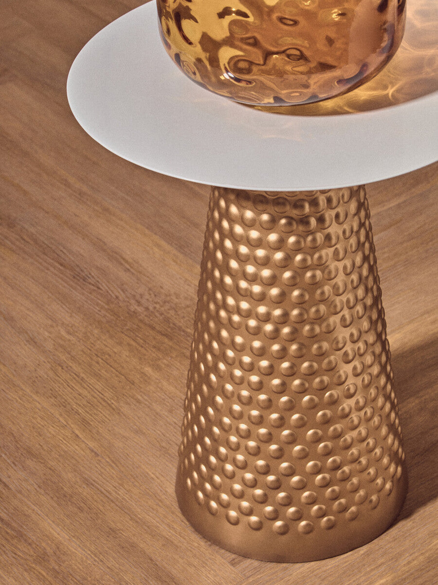 Orsina Amira Gold Side Table – White Round Metal Pedestal End Table