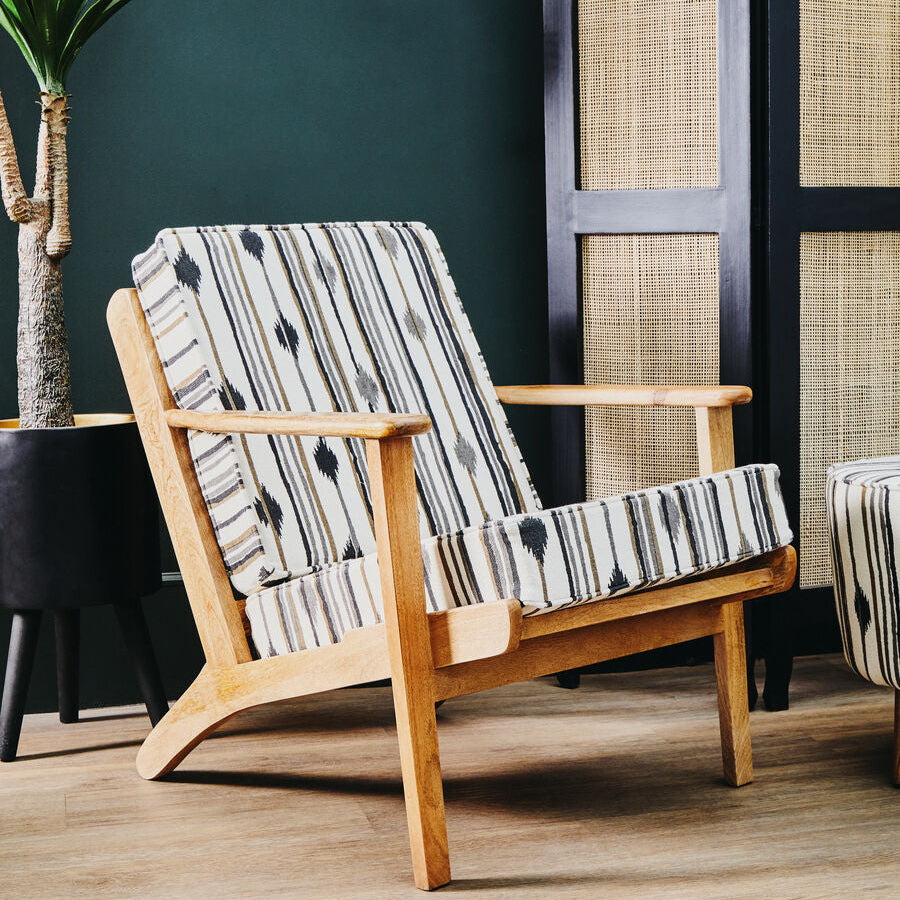 Orsina Cefena Armchair – Modern Angular Accent Chair in Black & White