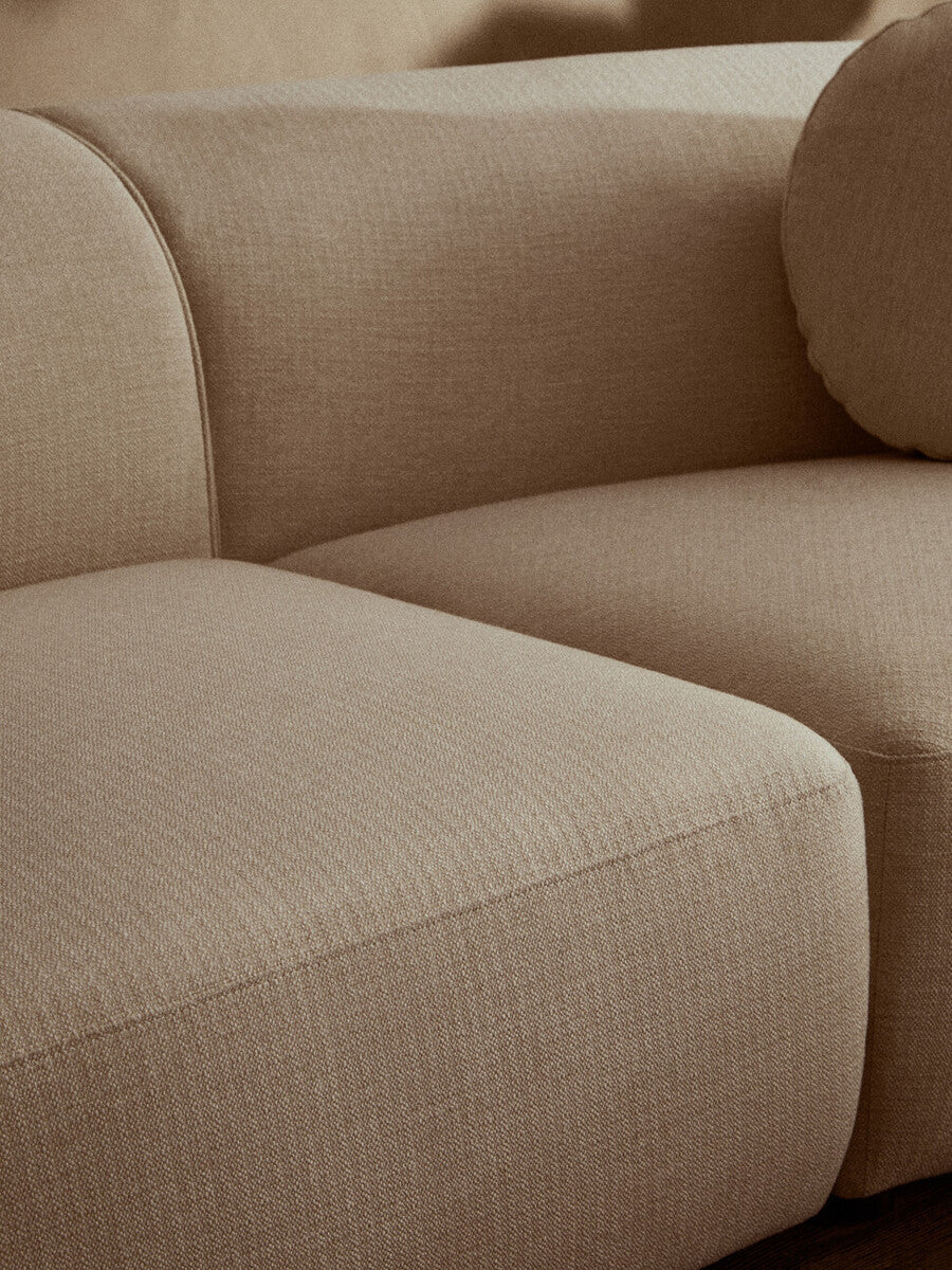 Orsina Ovada 3 Seater Curved Sofa – Cream Linen Upholstered Couch