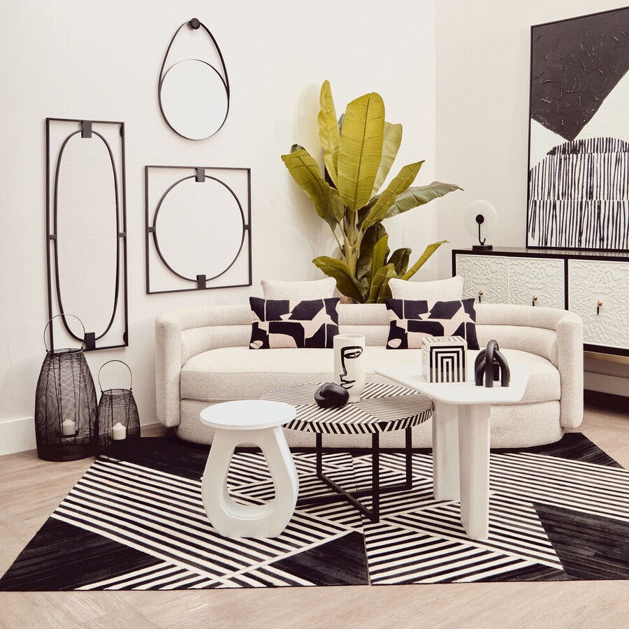 Orsina Walsa Round Mango Wood Coffee Table – Whitewash Pedestal