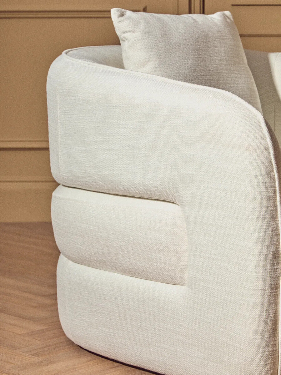 Orsina Bilani Curved Accent Chair – Cream Linen Effect Living Room Seat