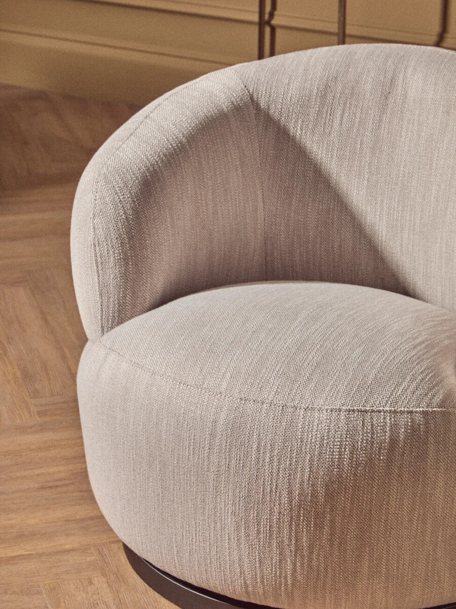 Orsina Bordo Curved Swivel Chair – Textured Grey Modern Accent Seat