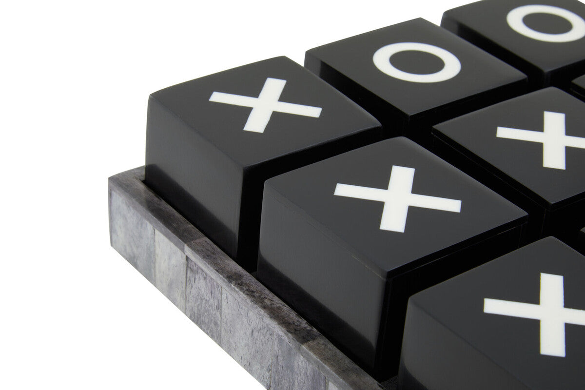 Orsina Churchill Noughts and Crosses – Monochrome Bone Tic-Tac-Toe