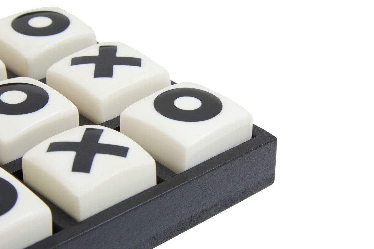 Orsina Noughts and Crosses – Extra Small Black and White Tic-Tac-Toe
