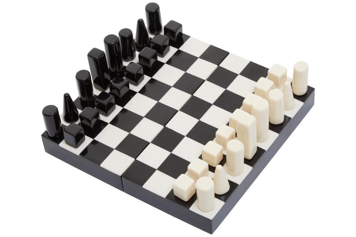 Orsina Foldable Travel Chess Set – Small Black and White Portable Board