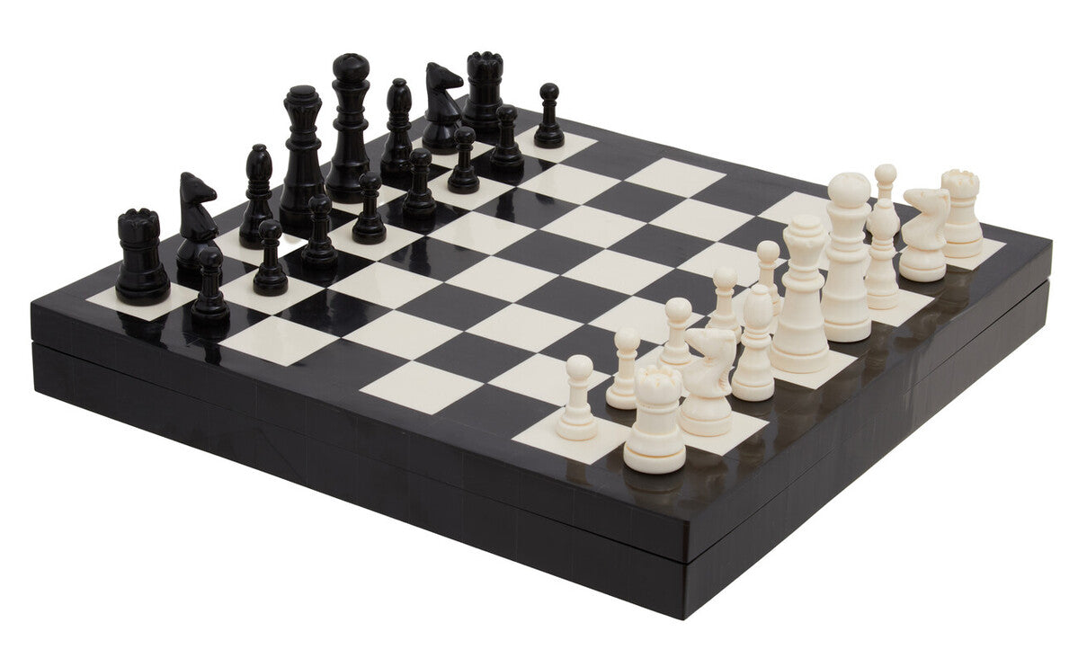 Orsina Black and White Chess Set – Modern Resin and Wood Board Game