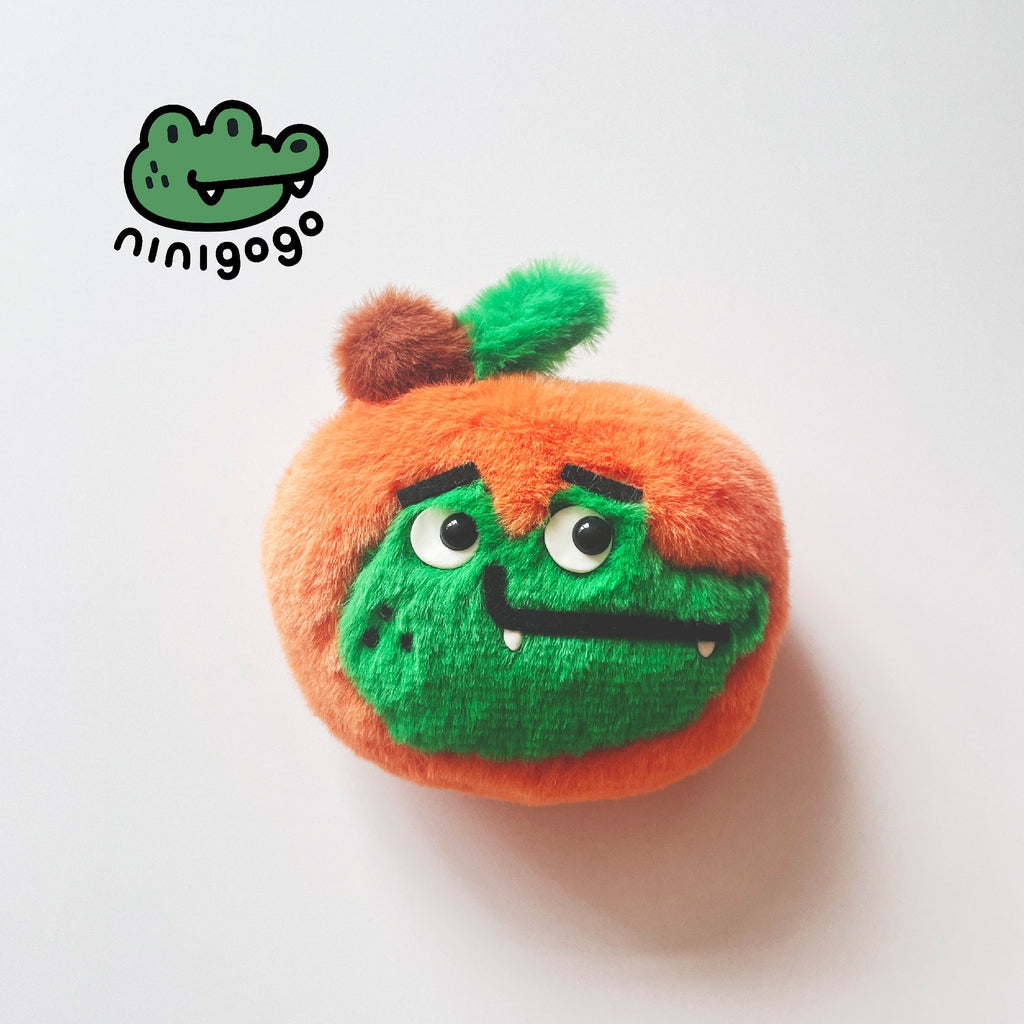 LuLuFun Studio Orange Crocodile Plush Charm – Handmade Fleece Toy