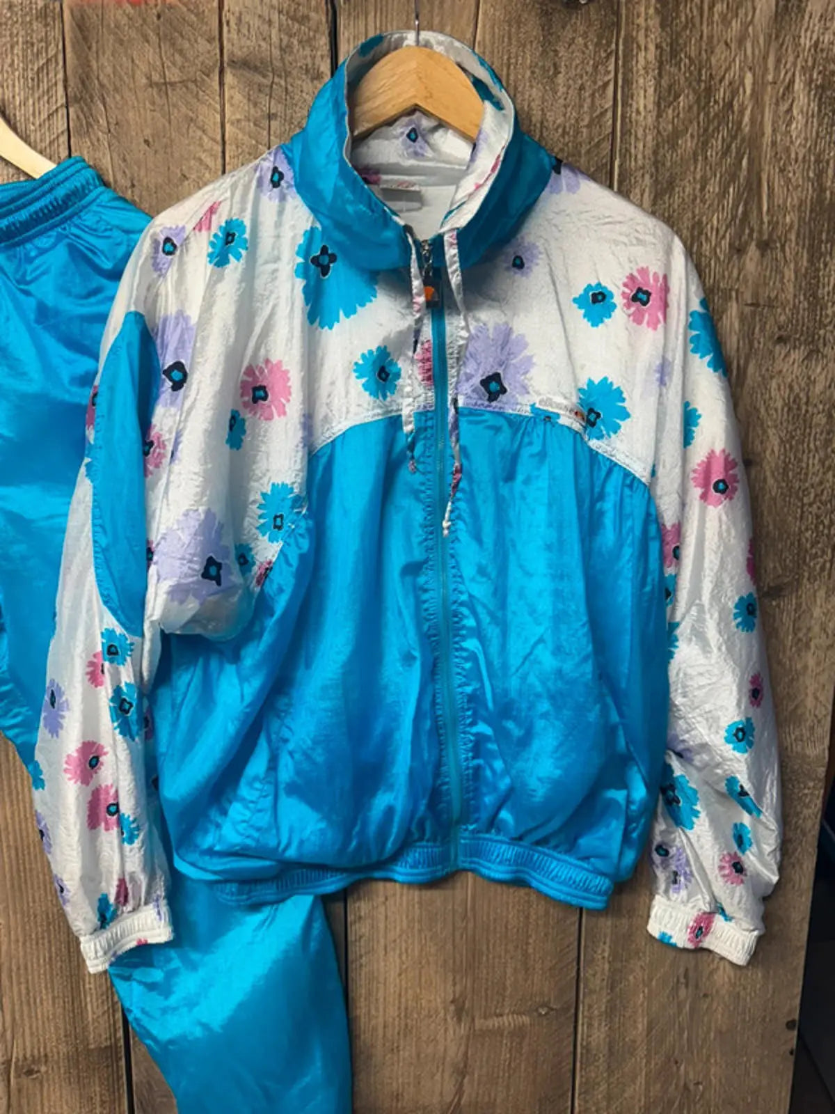 Original Vintage 1980s Womens Ellesse Full Shell suit Tracksuit Top and bottoms