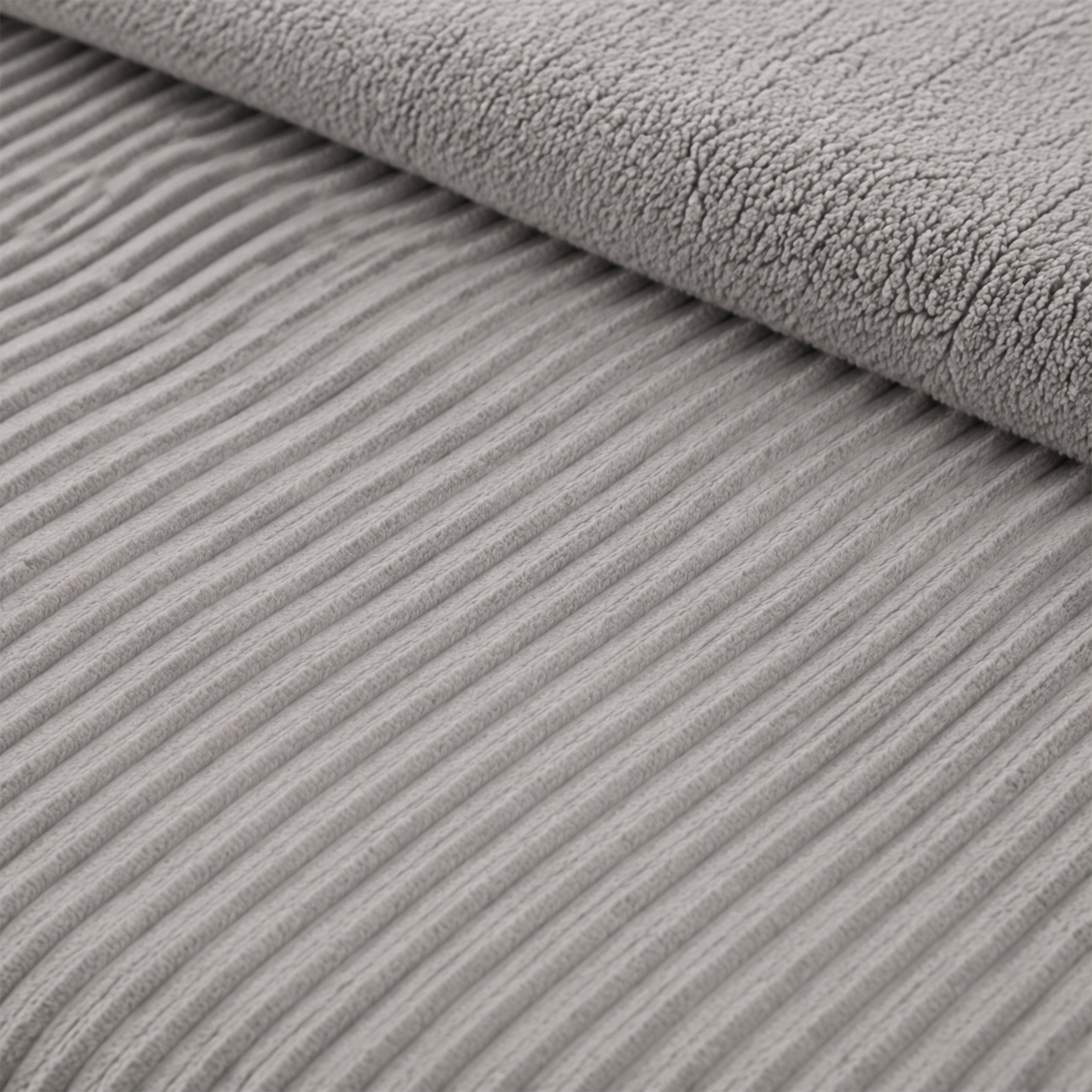 OLIVIA ROCCO Ribbed Fleece Reversible Teddy Duvet Set – Soft Winter Bedding