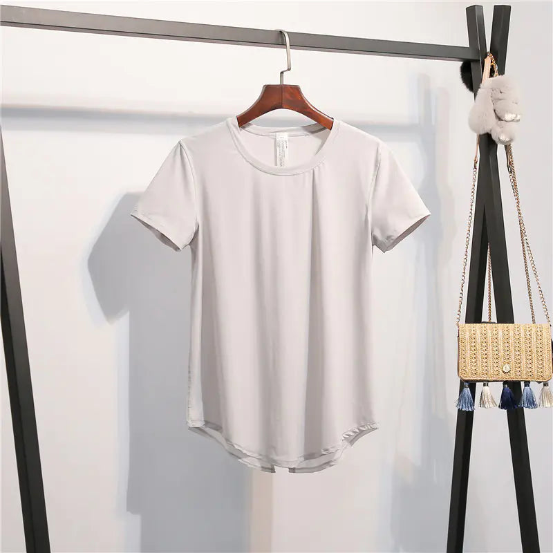 Women’s Quick-Dry Sports T-Shirt – Loose Fit Yoga Top