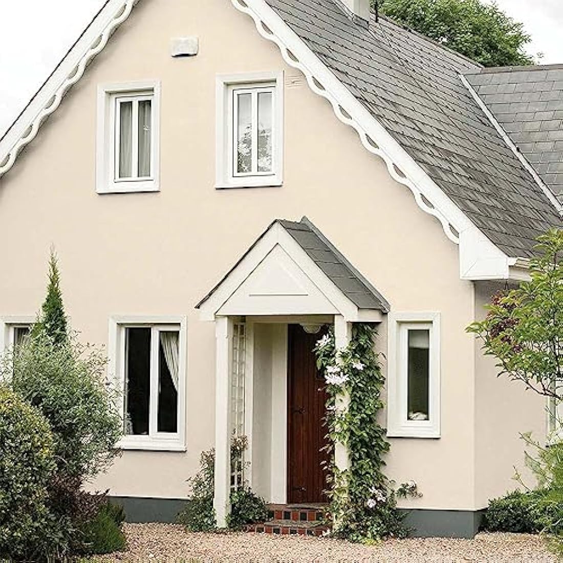 Sandtex Ultra Smooth Masonry Paint - 5L Magnolia Waterproof Exterior