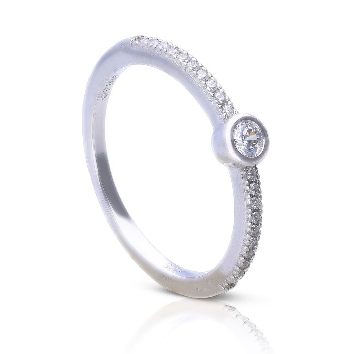 Diamonfire Zirconia Ring with Pave Shoulders by Gecko Jewellery
