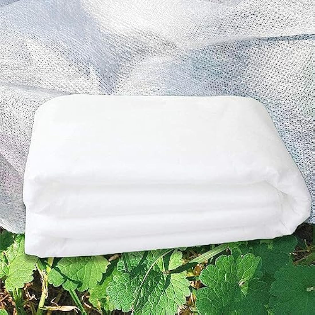 Abimars Garden Fleece 30gsm – 3m x 5m Horticultural Plant Frost Protection