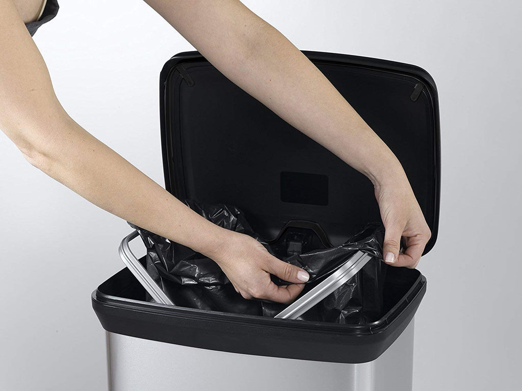 Curver Metal Effect 50L Pedal Bin – Soft Close Kitchen Waste Bin, Silver