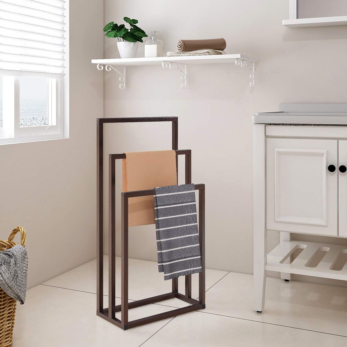 Freestanding Metal Towel Rack – 3-Tier Bathroom Organizer, Brown
