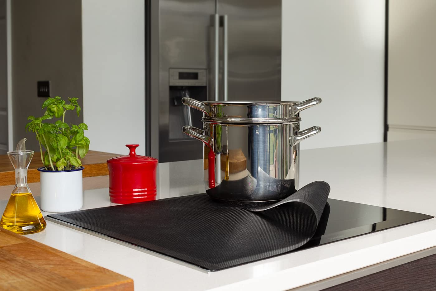 Bake-O-Glide Edged Induction Hob Protector | Black Silicone Mat | 590x520mm