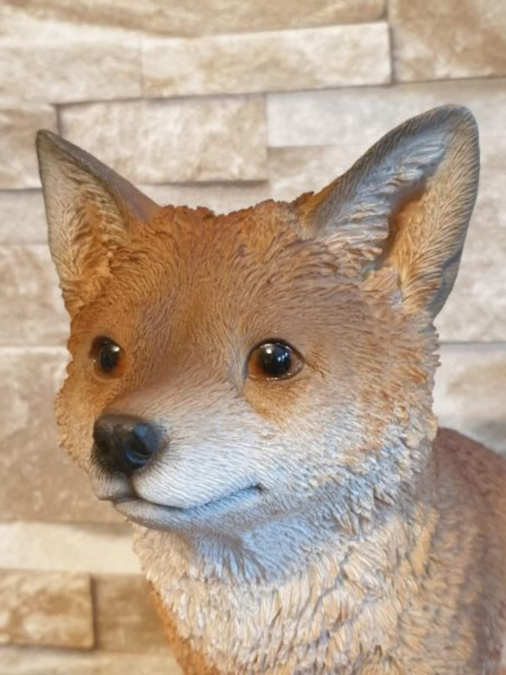 Vivid Arts Sitting Fox Cub Garden Ornament – Realistic Resin Wildlife Decor