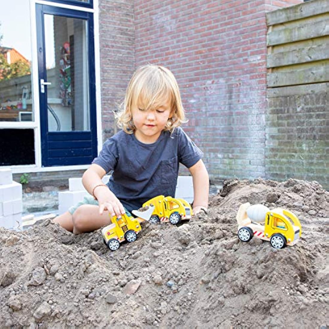 New Classic Toys Wooden Construction Vehicles Set for Toddlers – Yellow