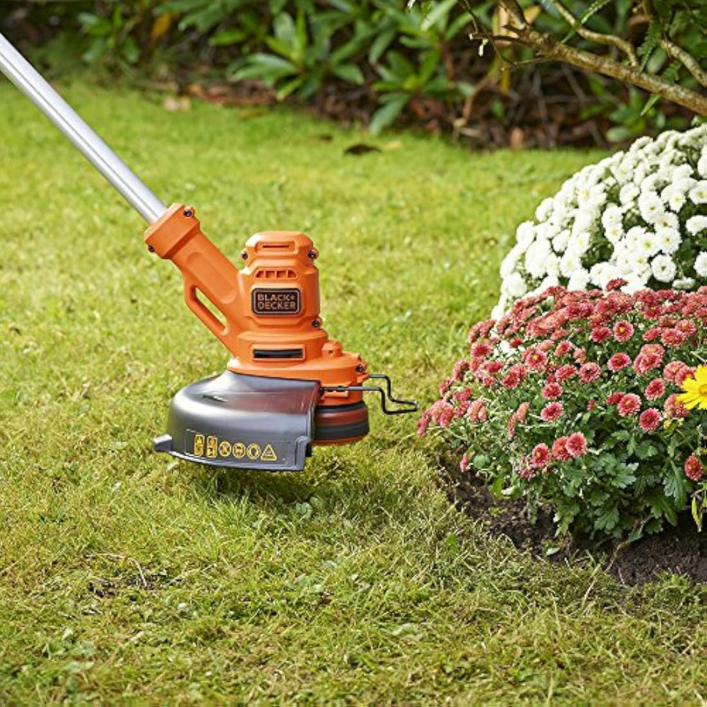 BLACK+DECKER Electric Strimmer – 450W Corded Grass Trimmer, 25cm