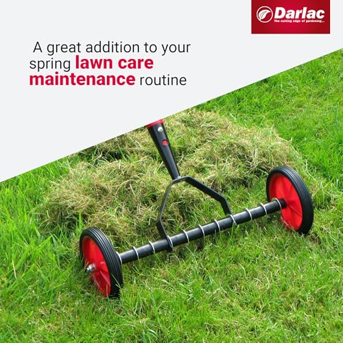 Darlac Lawn Scarifier – Telescopic Steel Rake for Thatch Removal
