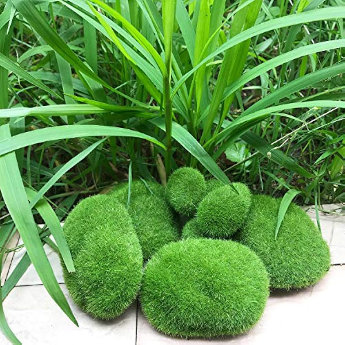 Woohome 30 PCS Artificial Moss Rocks – Green Faux Moss Balls for Decor