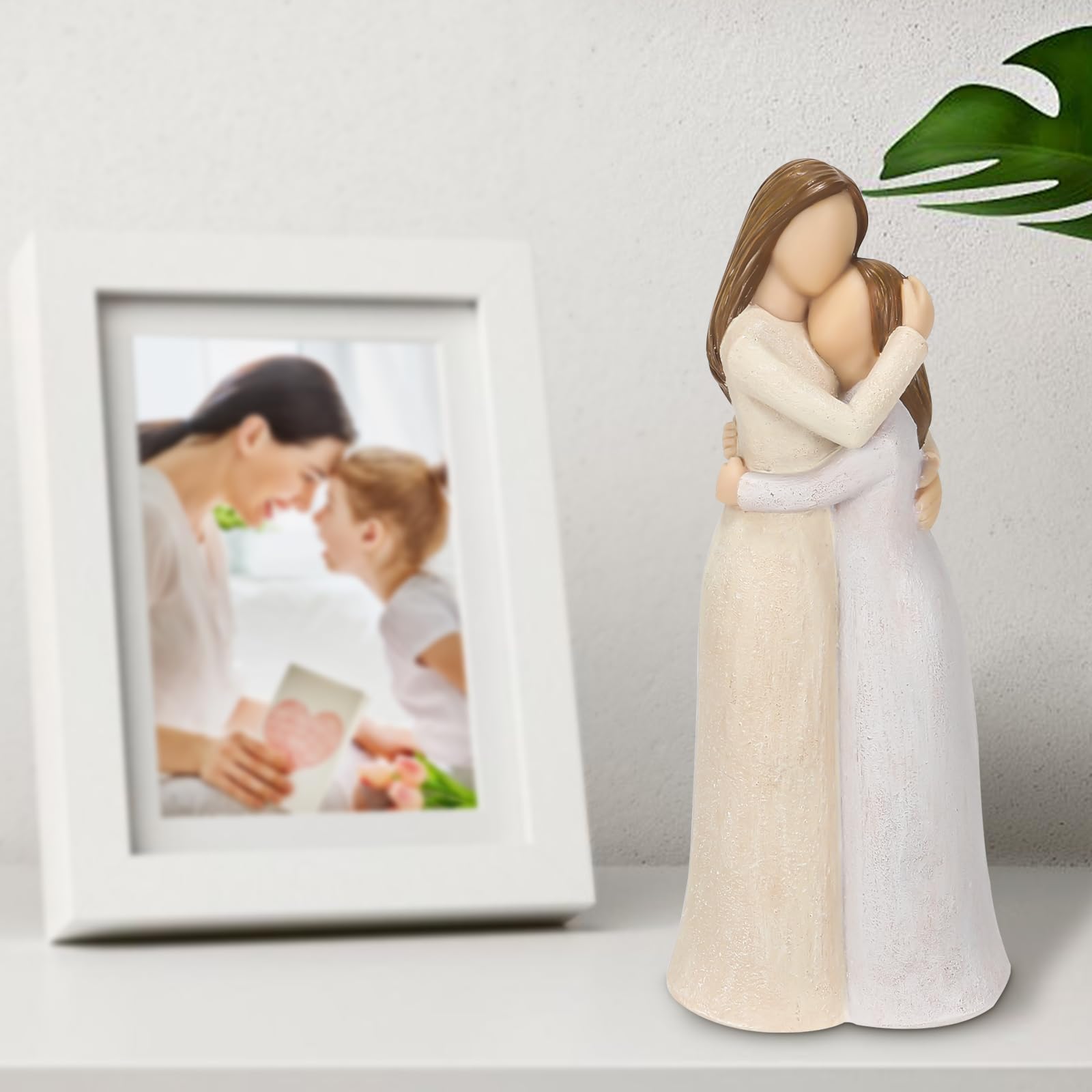 Carracci Mother Daughter Resin Figurine – Hand-Painted Sculpted Home Decor