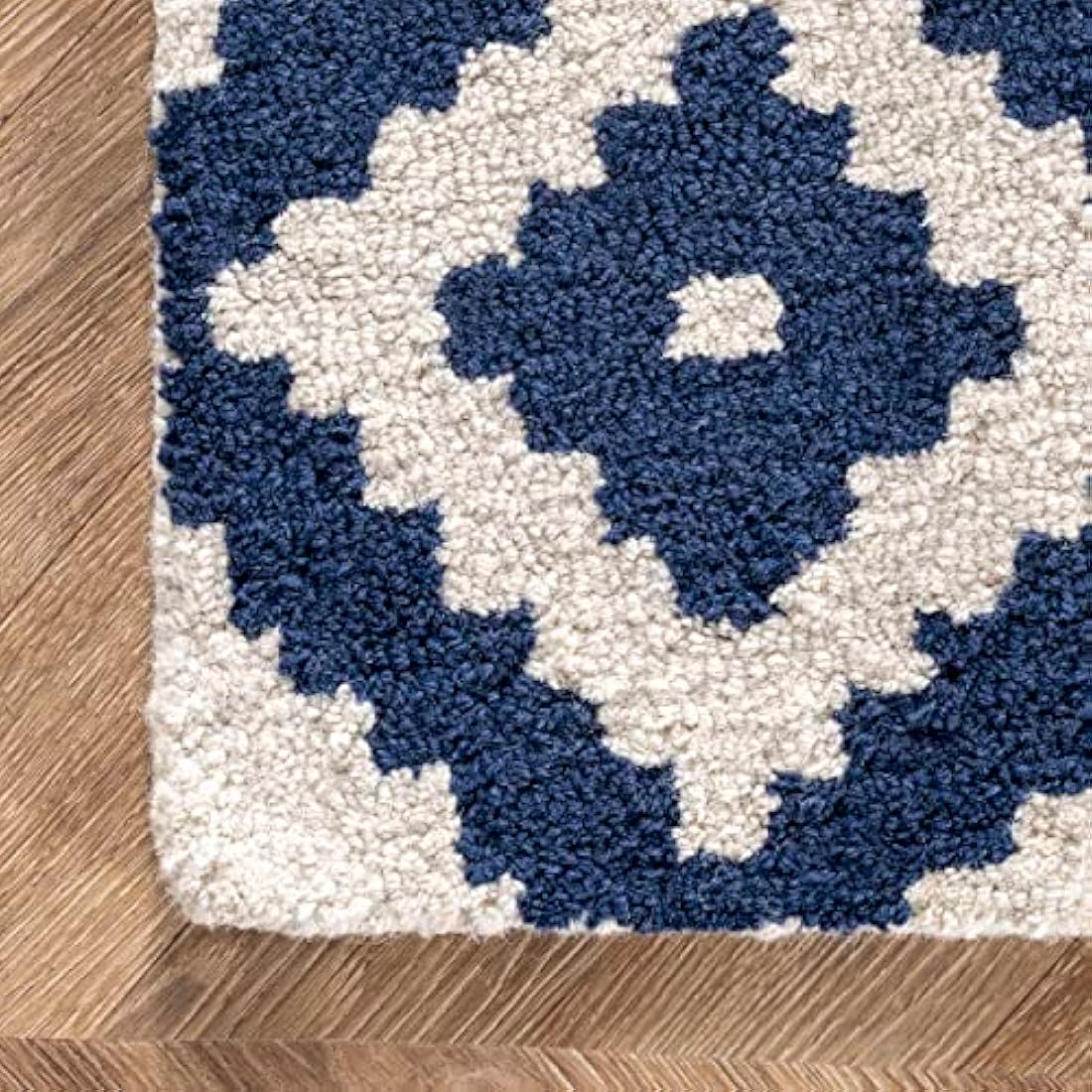 nuLOOM Kellee Geometric Wool Rug – Hand Tufted Navy Accent Rug, 2x3