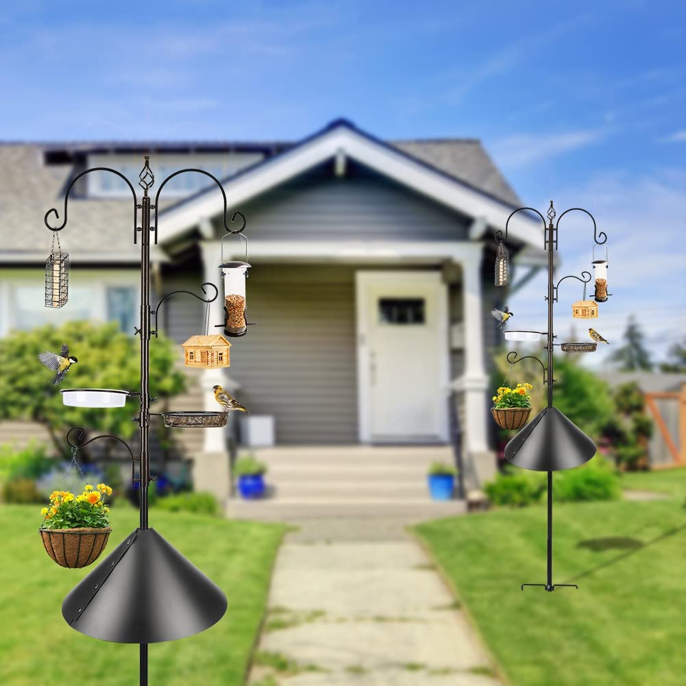 MIXXIDEA Bird Feeding Station Kit with Squirrel Baffle and Suet Cage
