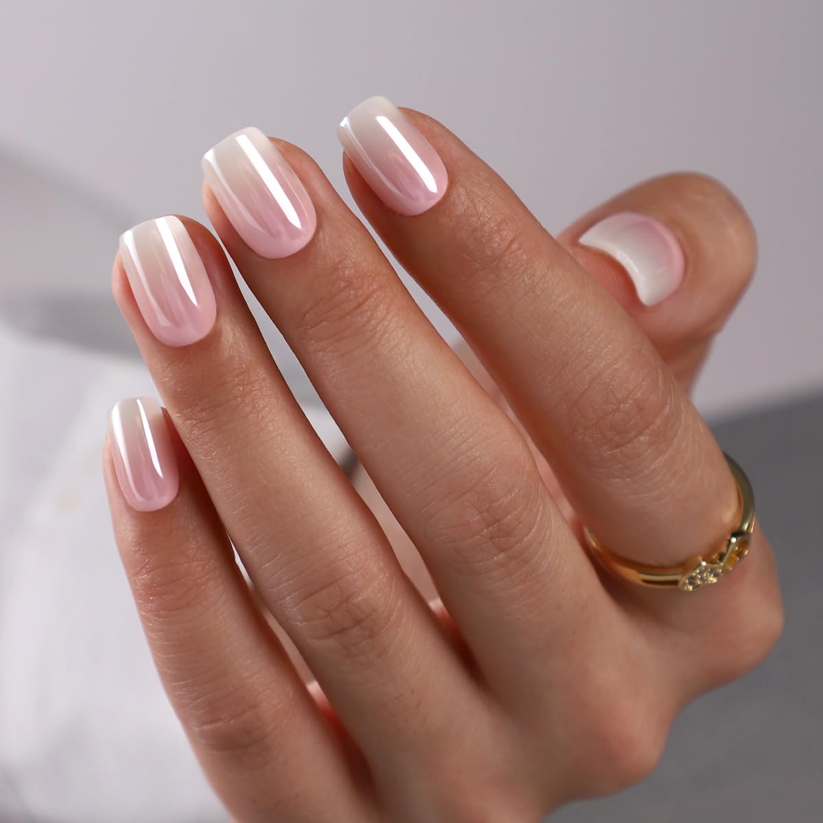 Findigit Pink Ombre Glazed Press On Nails – Short Square Soft Gel Kit