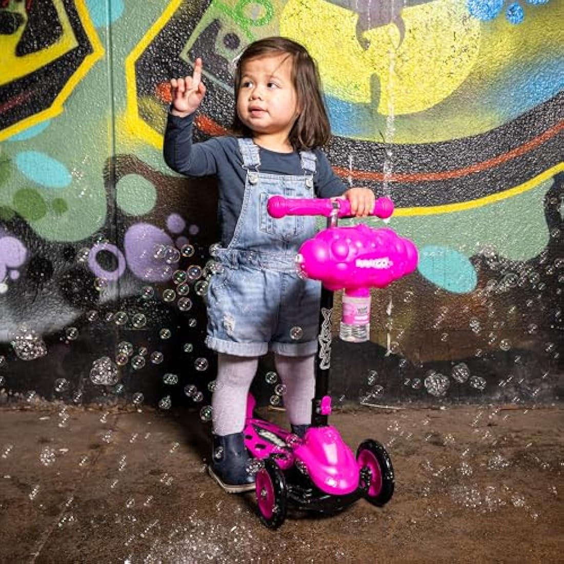 Xootz Bubble Go Kids 3-Wheel Scooter – Foldable Bubble Machine, Pink