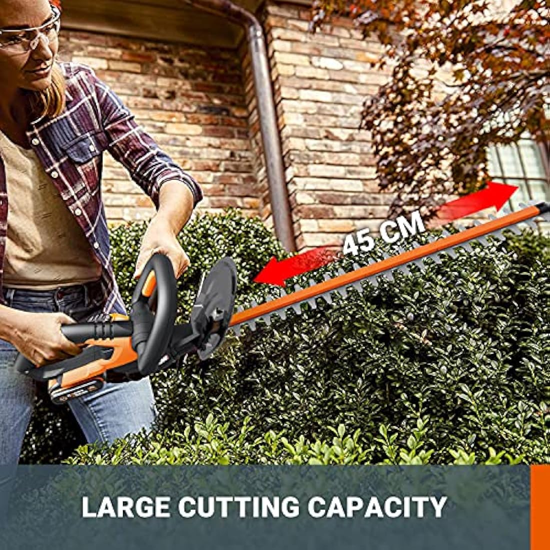 Worx WG261E.9 20V Cordless Hedge Trimmer – 45cm Dual-Action Blade