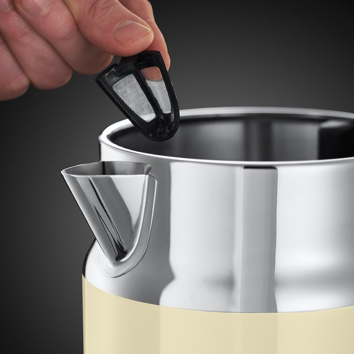 Russell Hobbs Retro Electric Kettle – 1.7L Stainless Steel, Cream