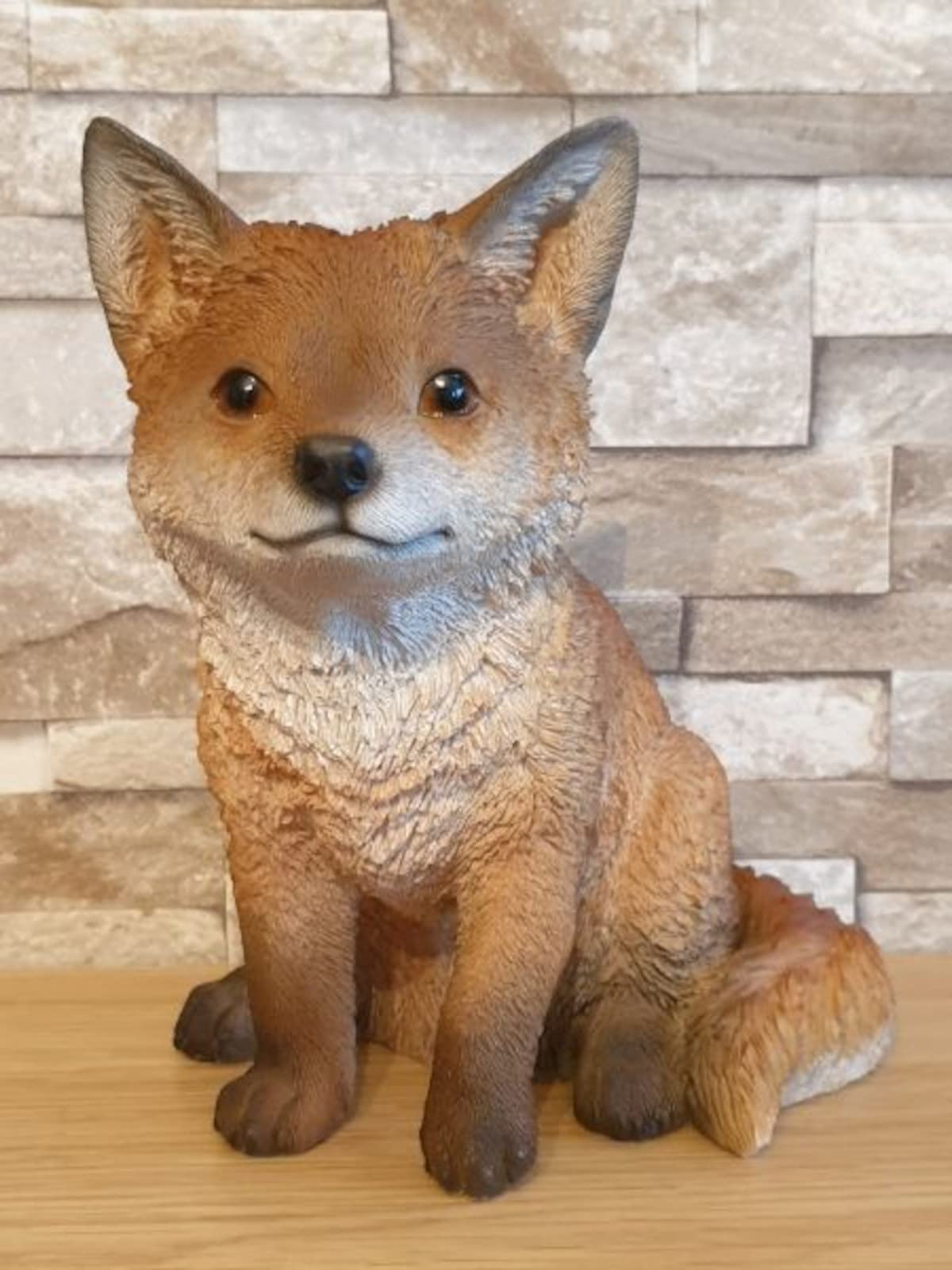 Vivid Arts Sitting Fox Cub Garden Ornament – Realistic Resin Wildlife Decor