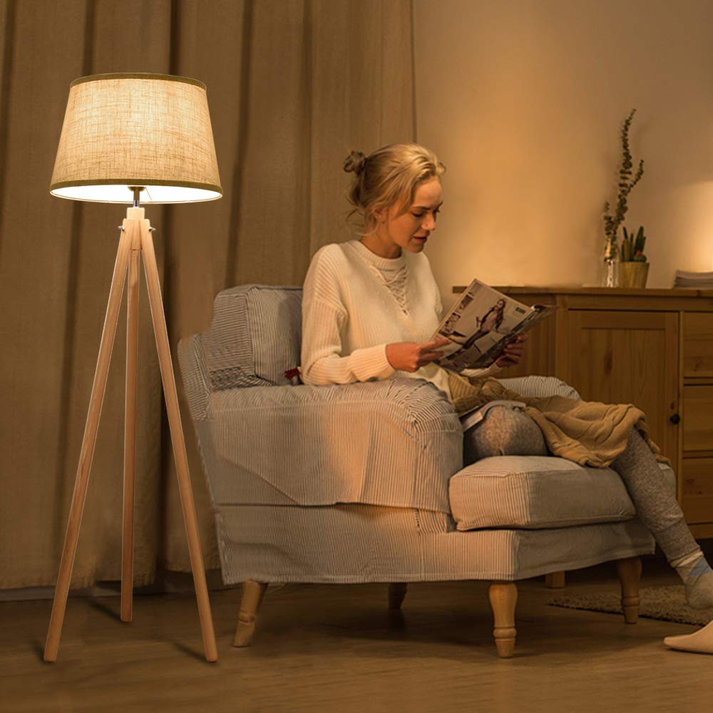 DINGLILIGHTING Wooden Tripod LED Floor Lamp | 3000K Warm White Reading Light