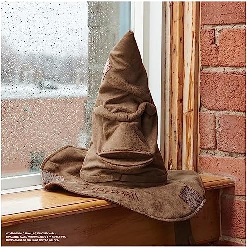 Wizarding World Harry Potter Talking Sorting Hat – 15 Phrases Toy