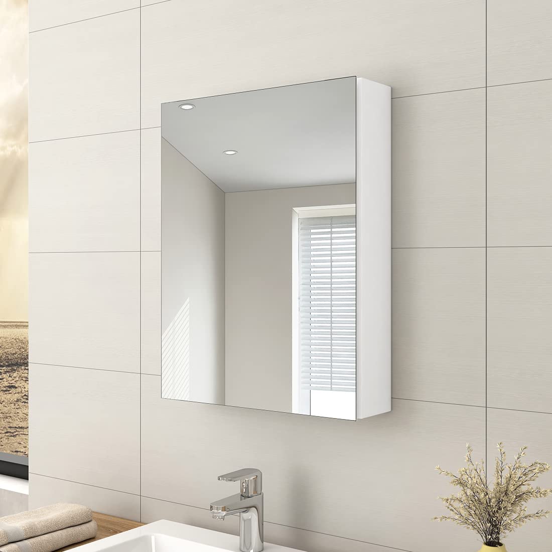 EMKE Aluminum Bathroom Mirror Cabinet – Wall Mounted Medicine Storage