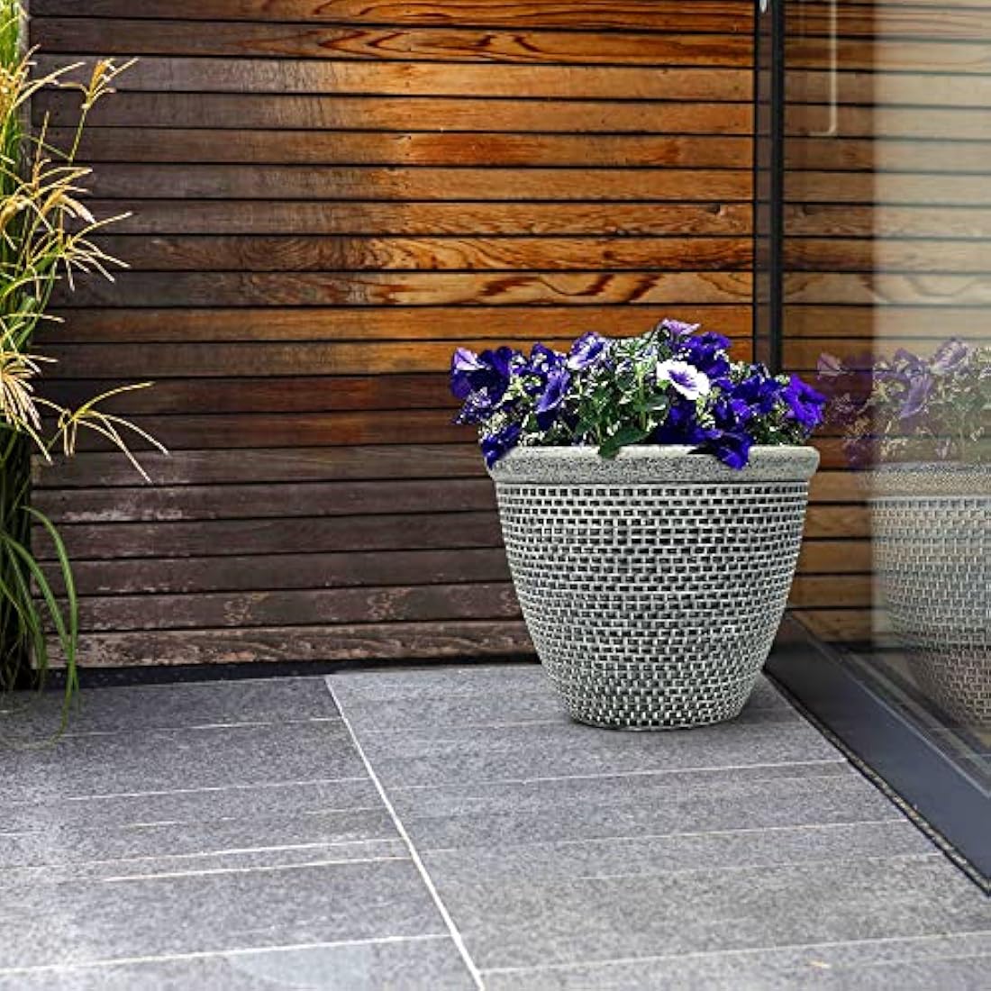 Round Cromarty Plant Pots - Antique Silver 25cm (Pack of 2)