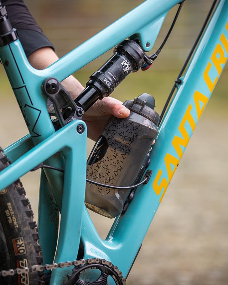 Peaty's x Fidlock Magnetic 750ml Bike Water Bottle & Mount – Smoked