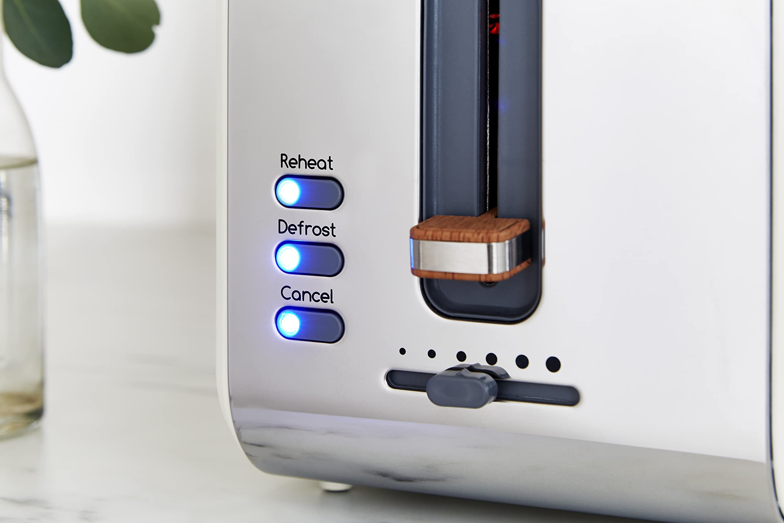 Swan Nordic 2-Slice Toaster | 900W White Toaster with 6 Browning Levels