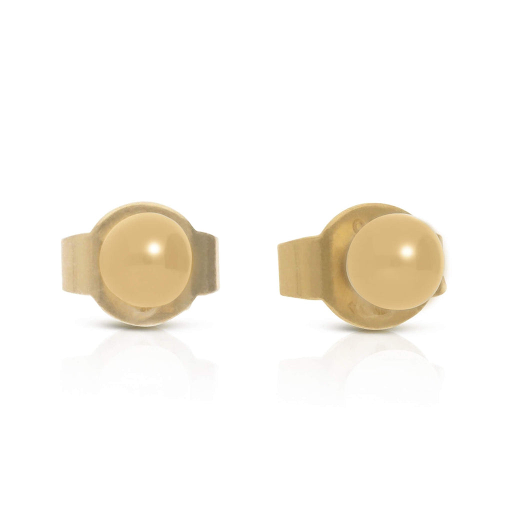 Diamonfire Shell Pearl Stud Earrings by Gecko Jewellery – Classic White