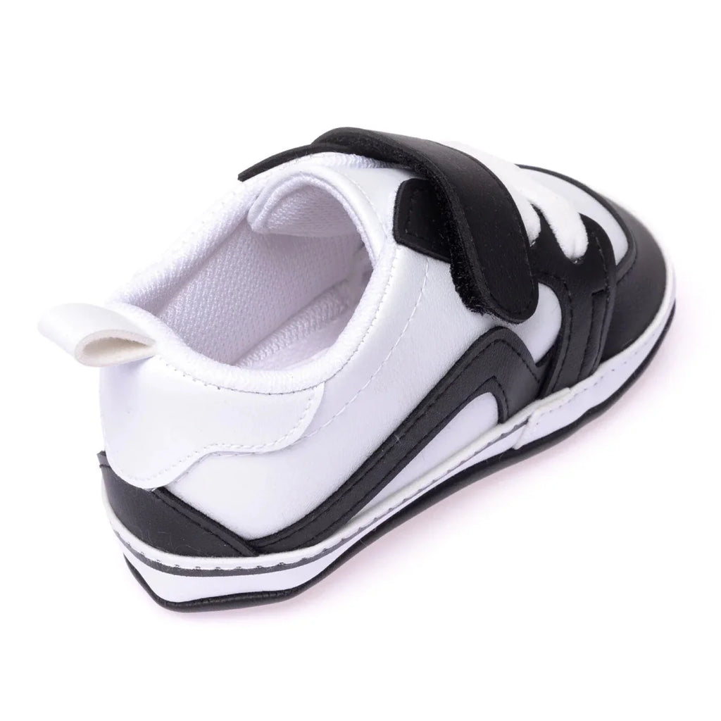 HelloBaby Unisex Baby First Walker Shoes - White