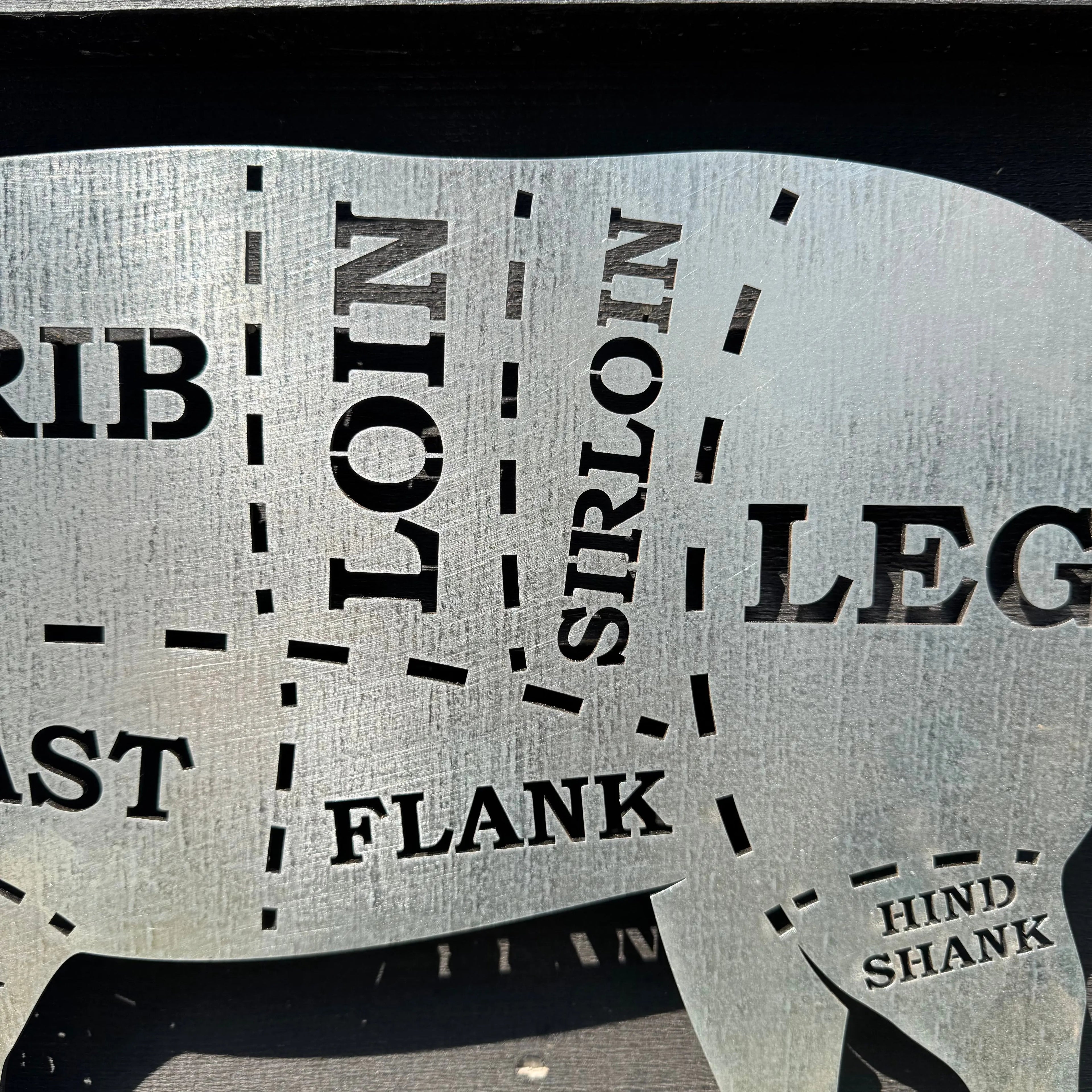 Rustic Warehouse Norfolk Lamb Metal Wall Art – Galvanized Steel Garden Decor