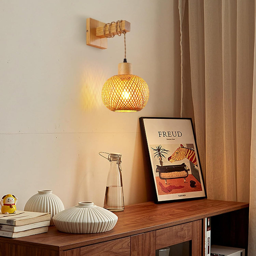 Schindora Handwoven Bamboo Wall Light – Boho Rattan E27 Indoor Sconce