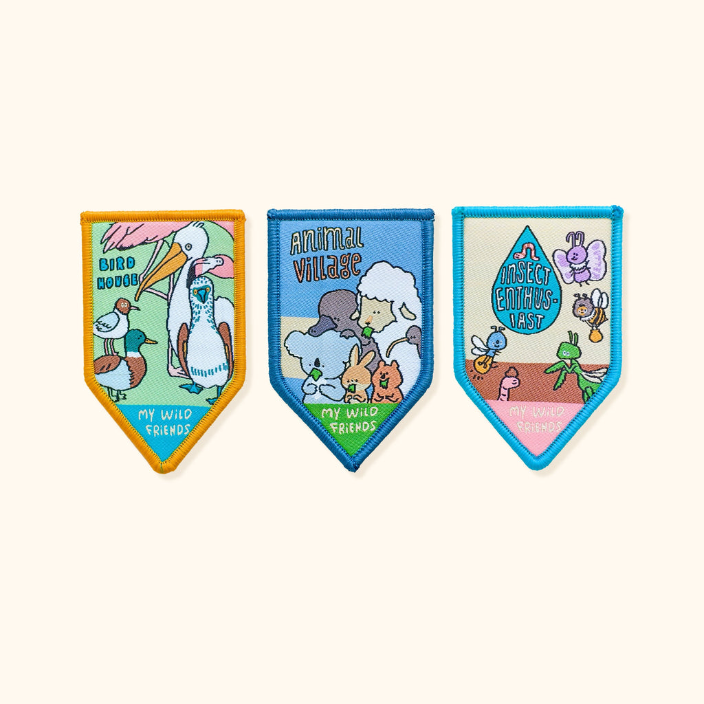 A Gator Life Bird and Insect Embroidery Brooch Badge - 5x8cm Pin