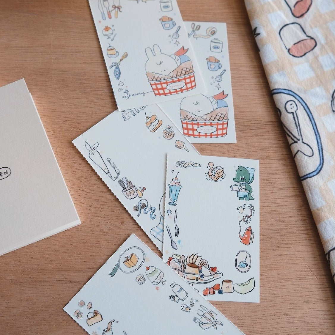 LuLuFun Studio Bunny and Crocodile Memo Notepad - 30 Hand-Painted Notes