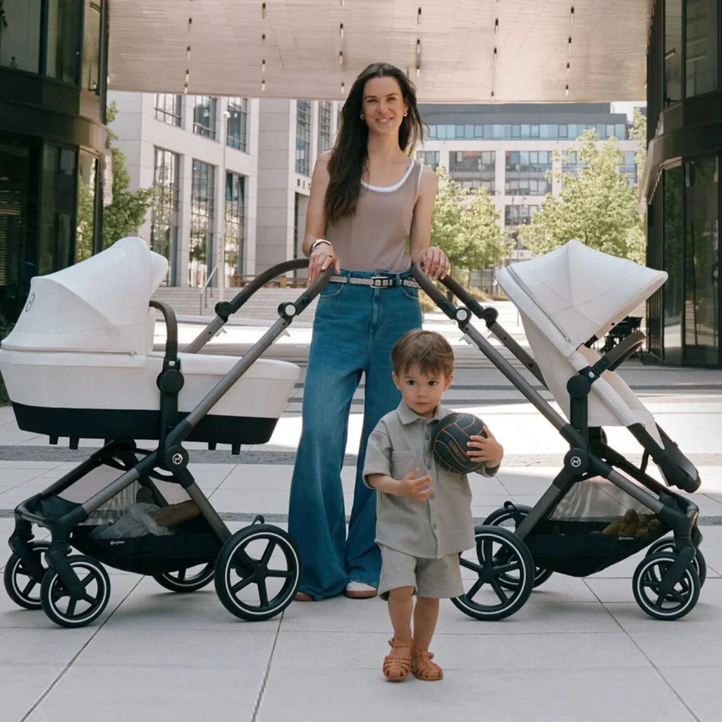 Cybex EOS Lux Silver 2-in-1 Pushchair - Moon Black